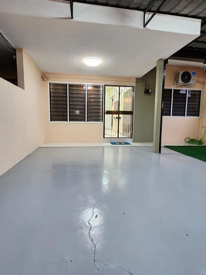 Sun Star Home By Ipoh Maju Stay 0*,